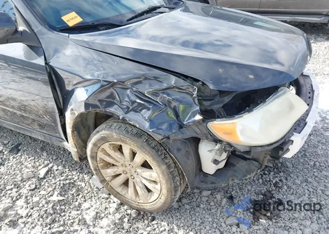 2011 Subaru Forester 2.5X Premium z USA, uszkodzony, nr VIN JF2SHBCC8BH771668